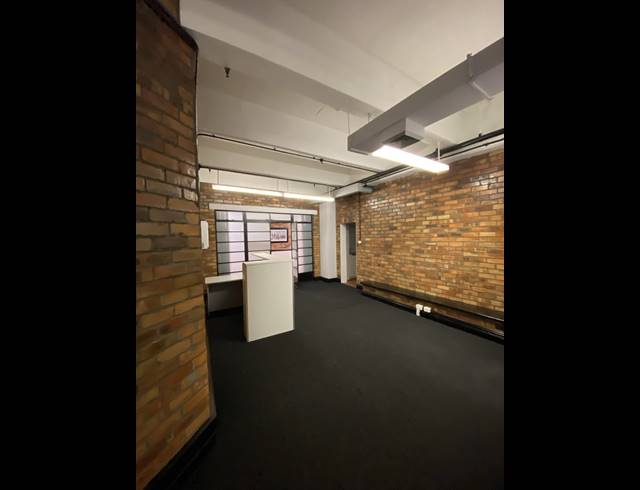 140M² OFFICE TO LET IN CAPE TOWN CITY CENTRE